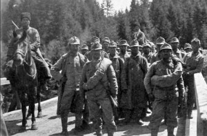 Военнопленные австро-венгры. Фото с сайта http://ah.milua.org/darnitza-pow-camp-ww1